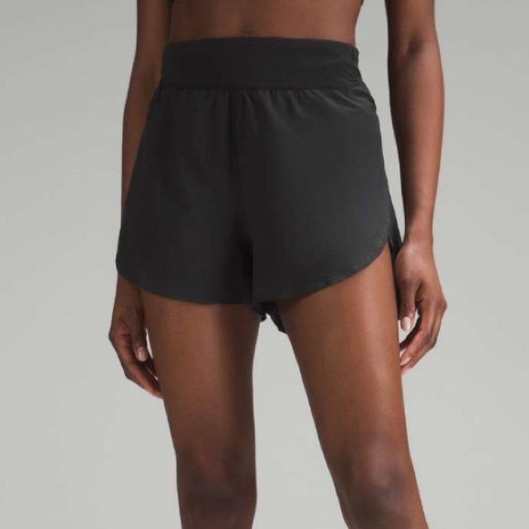 Lululemon Fast and Free Reflective High-Rise Classic-Fit Short 3" - Sz 4 - Picture 2 of 6